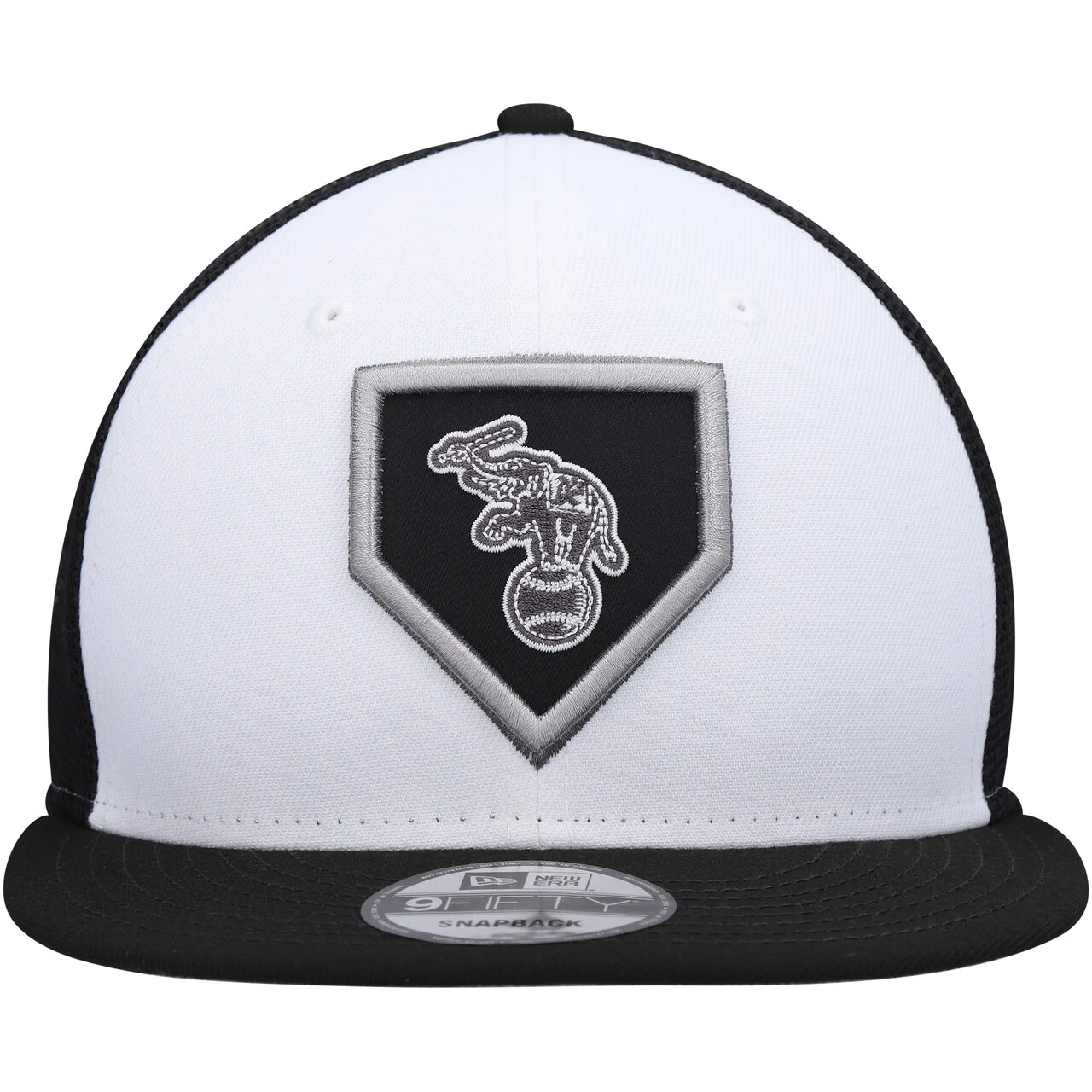 Men's Oakland Athletics New Era White/Black 2022 Clubhouse Trucker 9FIFTY Snapback Hat 4 Men's Oakland Athletics New Era White/Black 2022 Clubhouse Trucker 9FIFTY Snapback Hat - Image 2