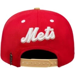 Men's New York Mets Pro Standard White/Red Strawberry Ice Cream Drip Snapback Hat -BigLeagueCaps Store red new york mets strawberry ice cream drip snapback hat ss5 p 200006402pv 4u tucshpb0pipydc0bar6ov tsflakkqct0wapjxxu0l